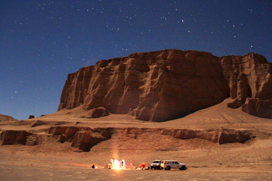 kalout-desert-kerman-safari-camping